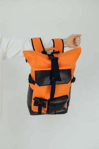 Женский рюкзак Rolltop для ноутбука, роллтоп из экокожи оранжевый цвет 2250534737 фото